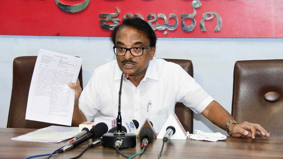 Namoshi demands re-exam for recruiting PDOs in Kalyana Karnataka region