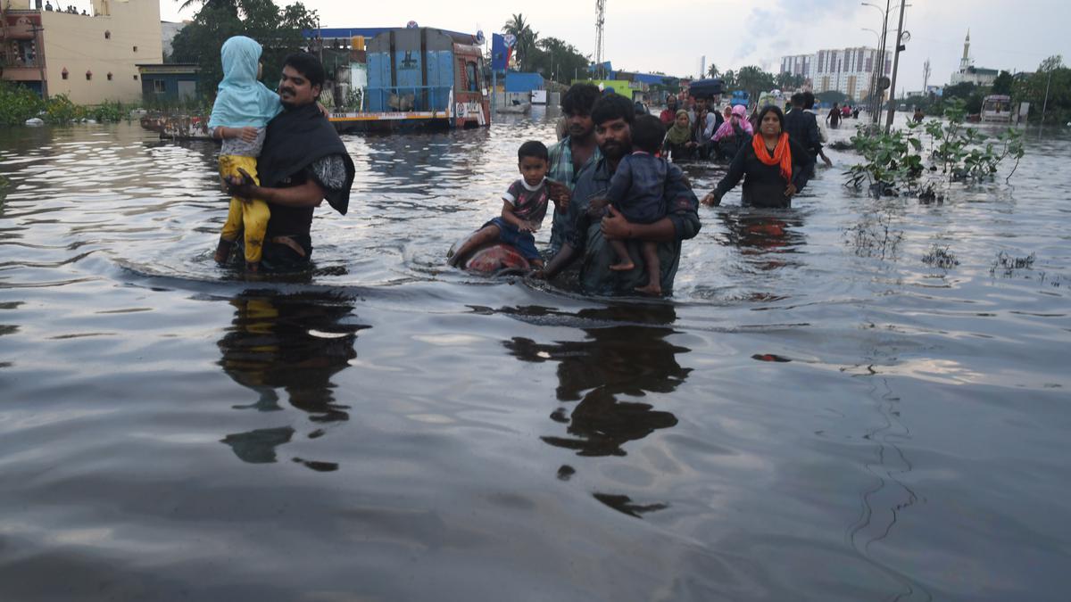 Ennore oil leak: Oil mixed with rainwater flowed through storm water drain of CPCL, says TNPCB