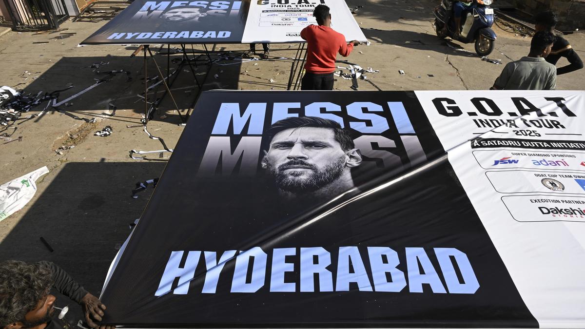Police throw security blanket as Messi fever sweeps Hyderabad