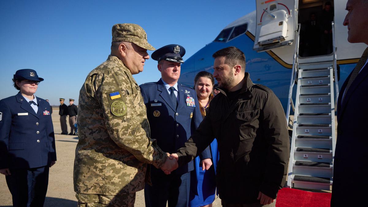 Zelenskyy in U.S. to meet Joe Biden, address Congress as war rages in Ukraine
