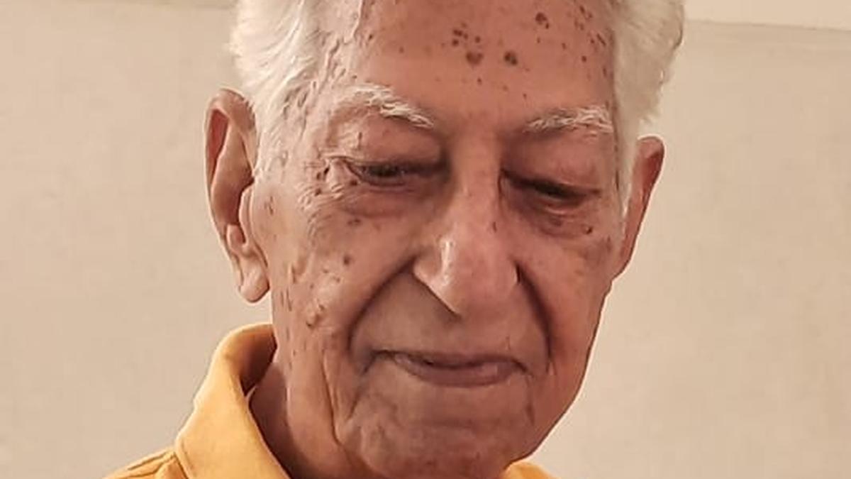 Pashi Kapur, an Auroville pioneer, passes away
