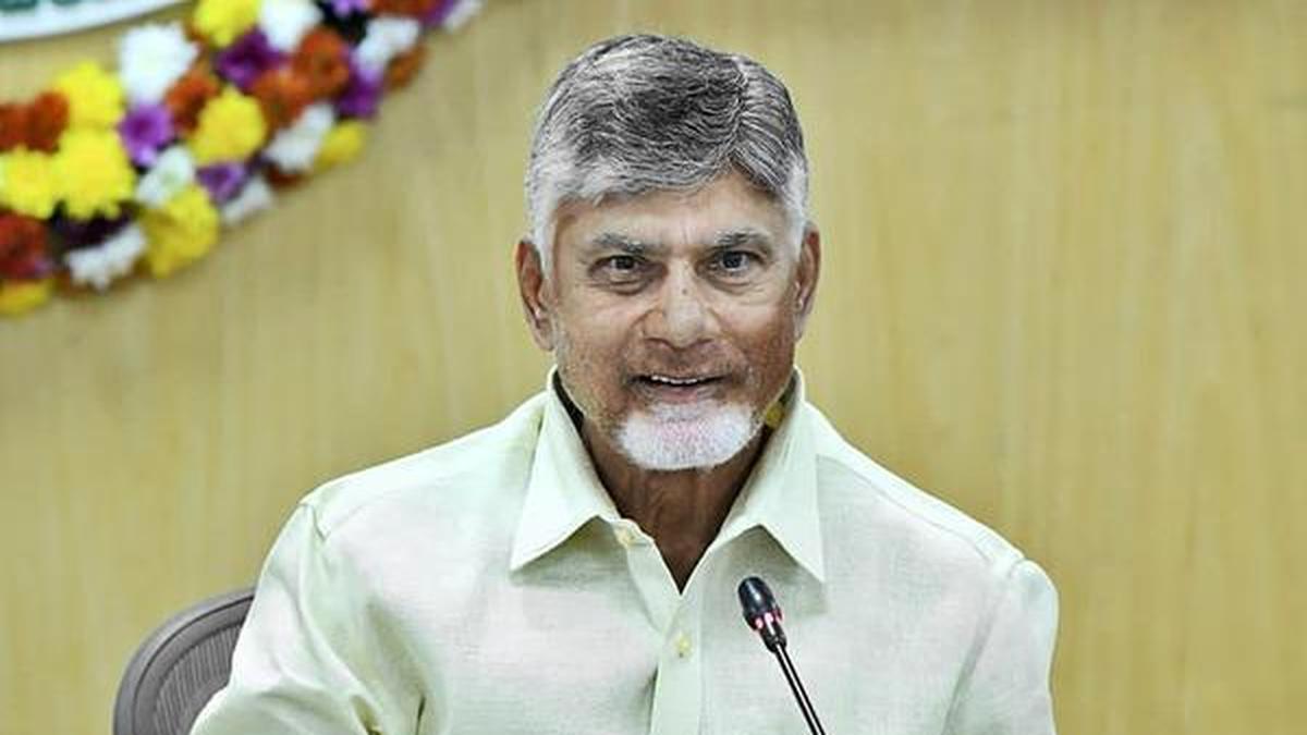 Naidu approves ‘Svayam’ as brand name for Dwacra products