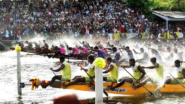 Pallathuruthy Boat Club wins Nehru trophy
