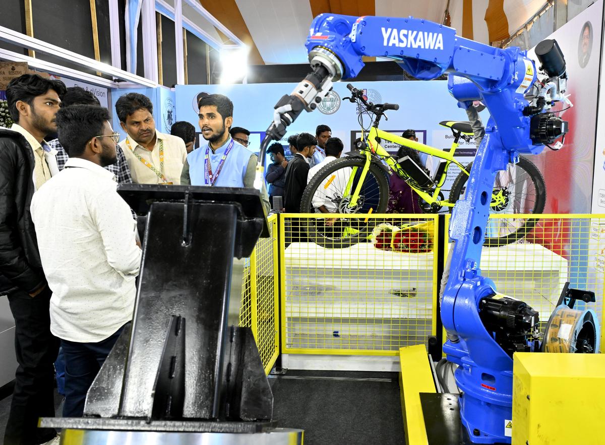 thehindu.com - P. Laxma Reddy - Robots in classroom: Telangana's ATCs to help students acquire Industry 4.0 skills