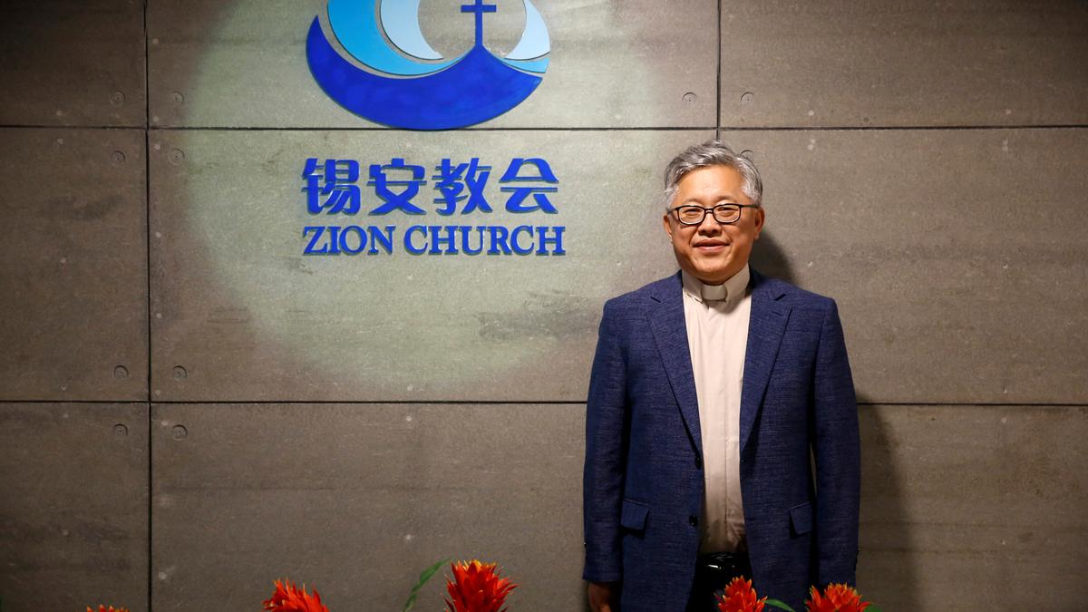 China detains dozens of underground church pastors in crackdown