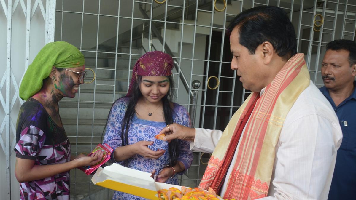 Union Minister Sarbananda Sonowal files nomination from Assam’s Dibrugarh seat