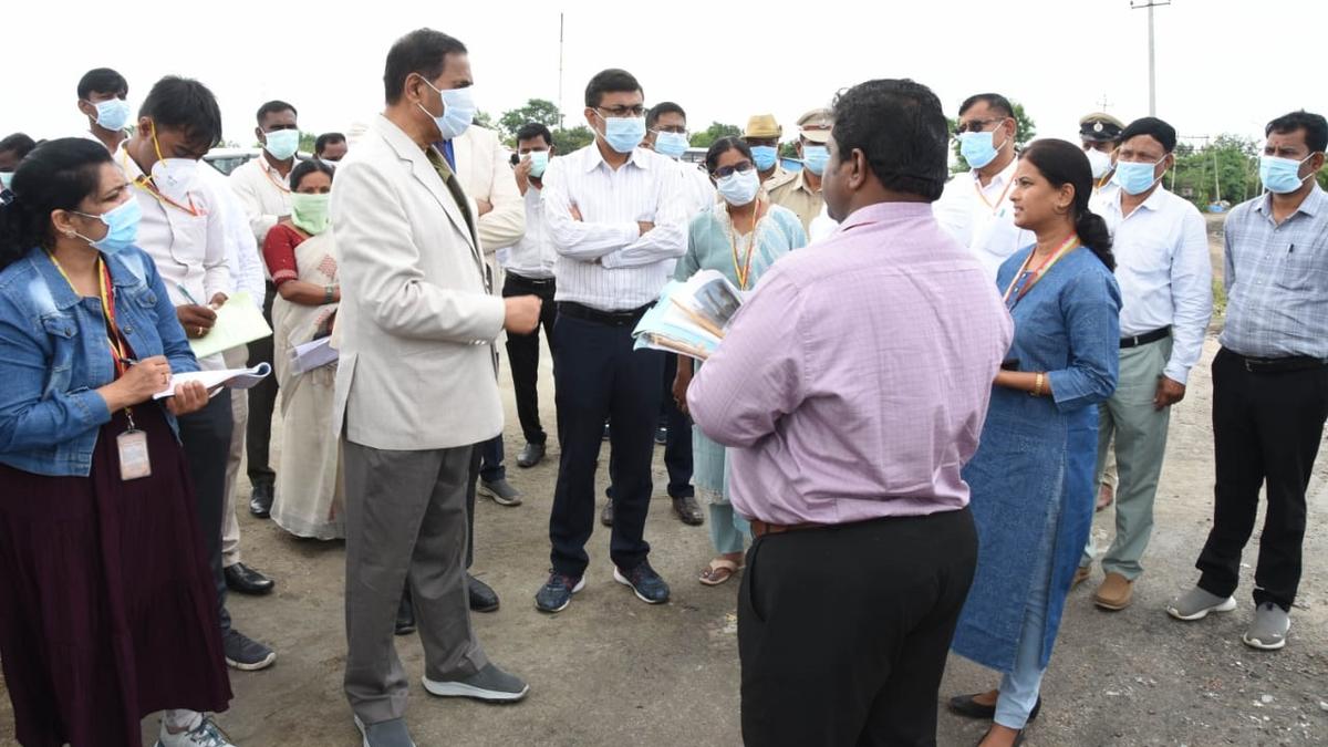 Upalokayukta criticises inefficient officers in Raichur, books 18 suo motu cases for lapses