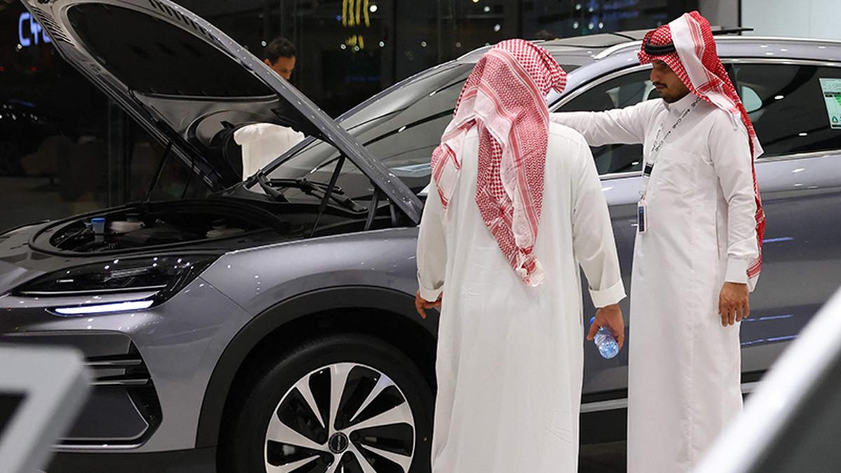 In fuel-guzzling Saudi Arabia, electric cars pique interest