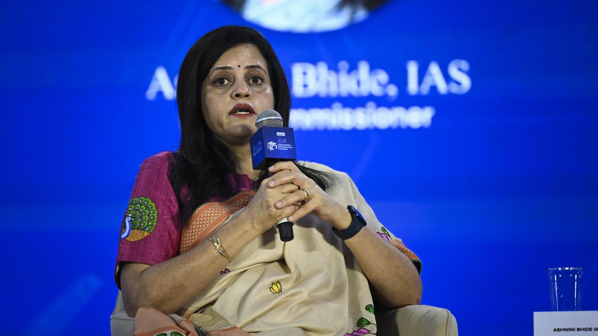 Mumbai needs 10,000 buses, only 3,000 ply today: Bhide