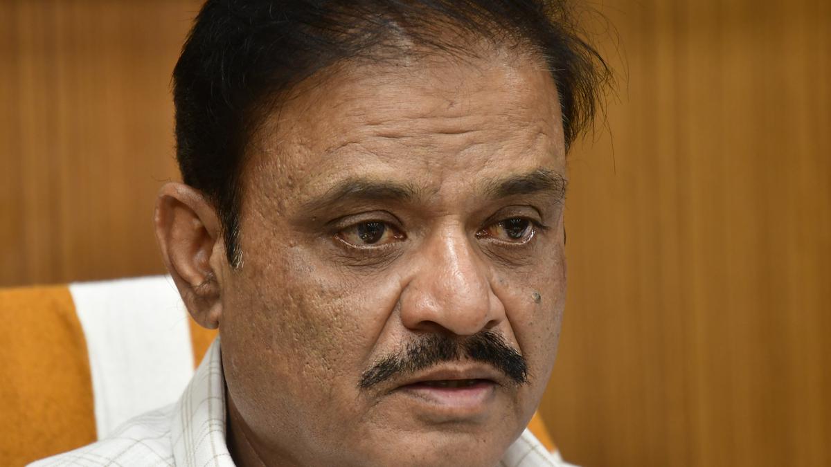 FIR against Karnataka Minister Munirathna for hate speech
