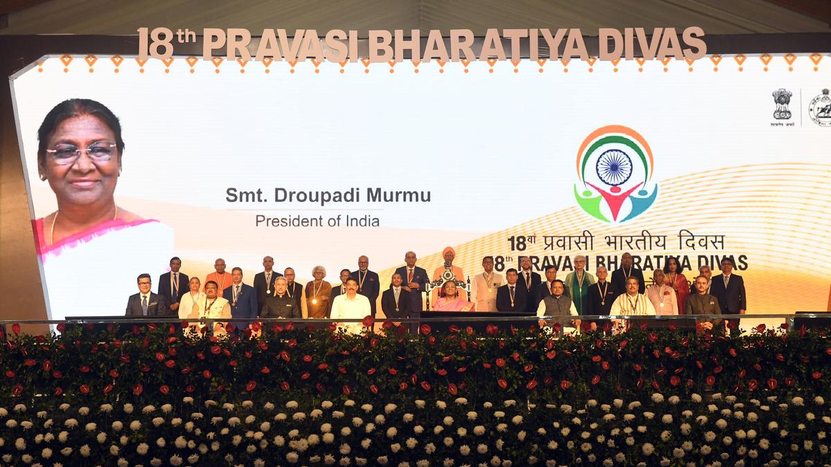 President Murmu confers Pravasi Bharatiya Samman awards