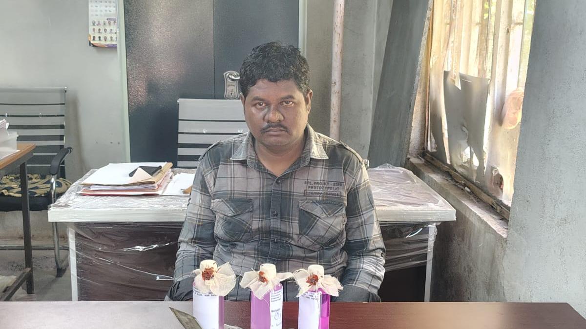 Revenue inspector arrested for taking ₹10,000 bribe in Peddapalli