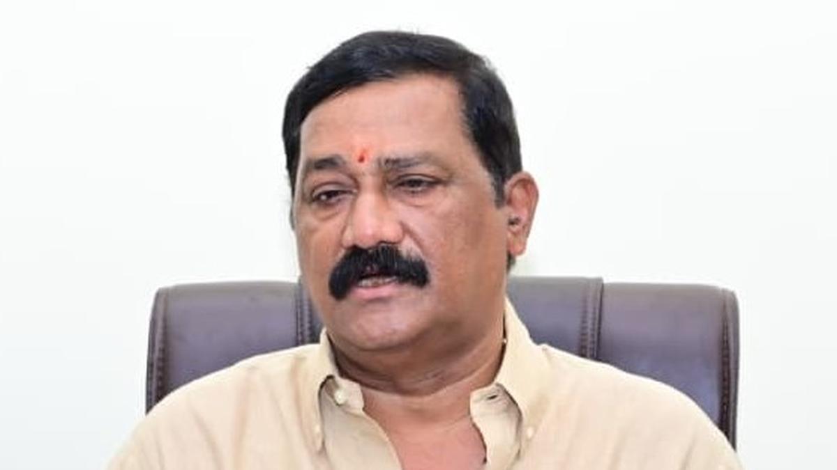 Jagan prioritised palaces over medical colleges: Ganta