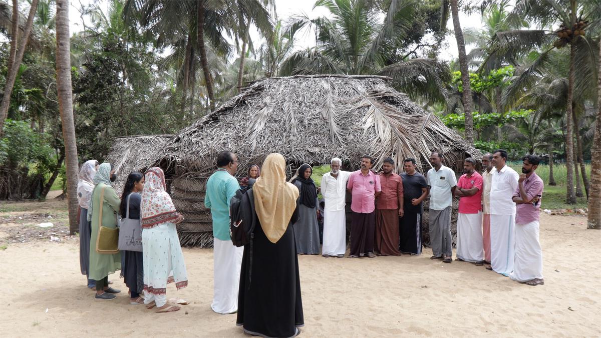 Veliyamkot, near Tenamuri beach in Malappuram have come together to protect the Olive Ridley turtles and their nesting areas. 