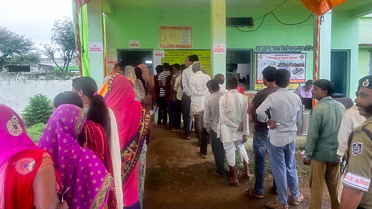 High voter turnout in Amarwara bypoll as BJP, Congress face-off