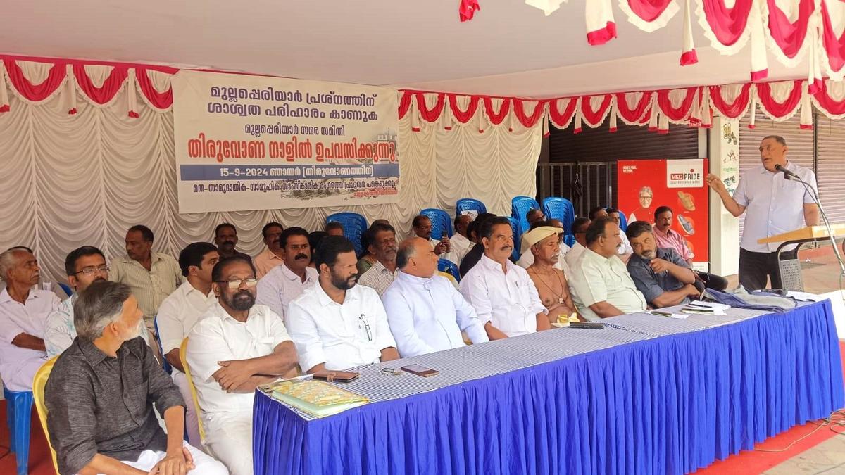 Mullaperiyar protection council stages mass fast in Idukki