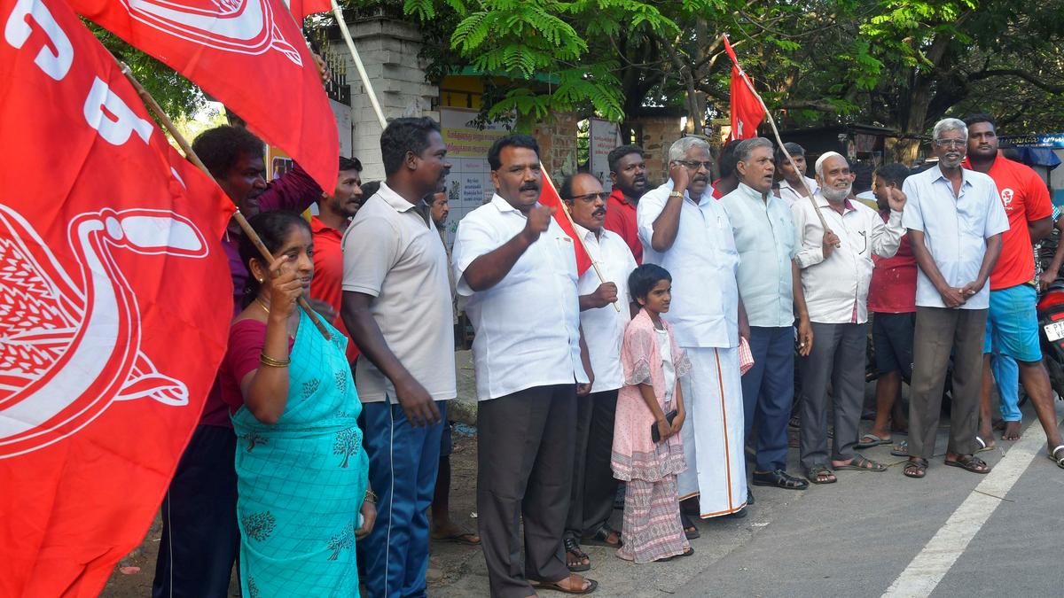 CPI staged a protest to highlight the plight of Children’s Park at Venketa Nagar in Puducherry