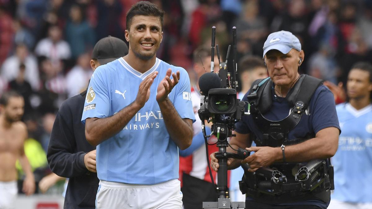 Late Rodri winner fires Manchester City to top of table