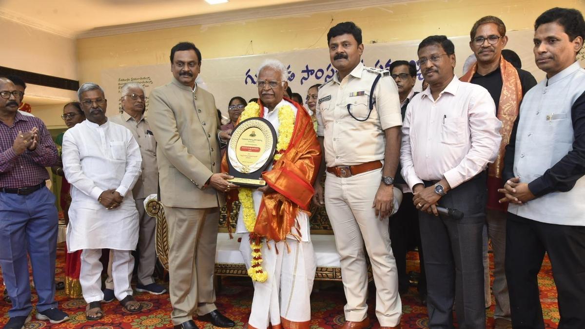 ‘Gurajada Visista Puraskaram’ presented to noted writer Kolakaluri Enoch