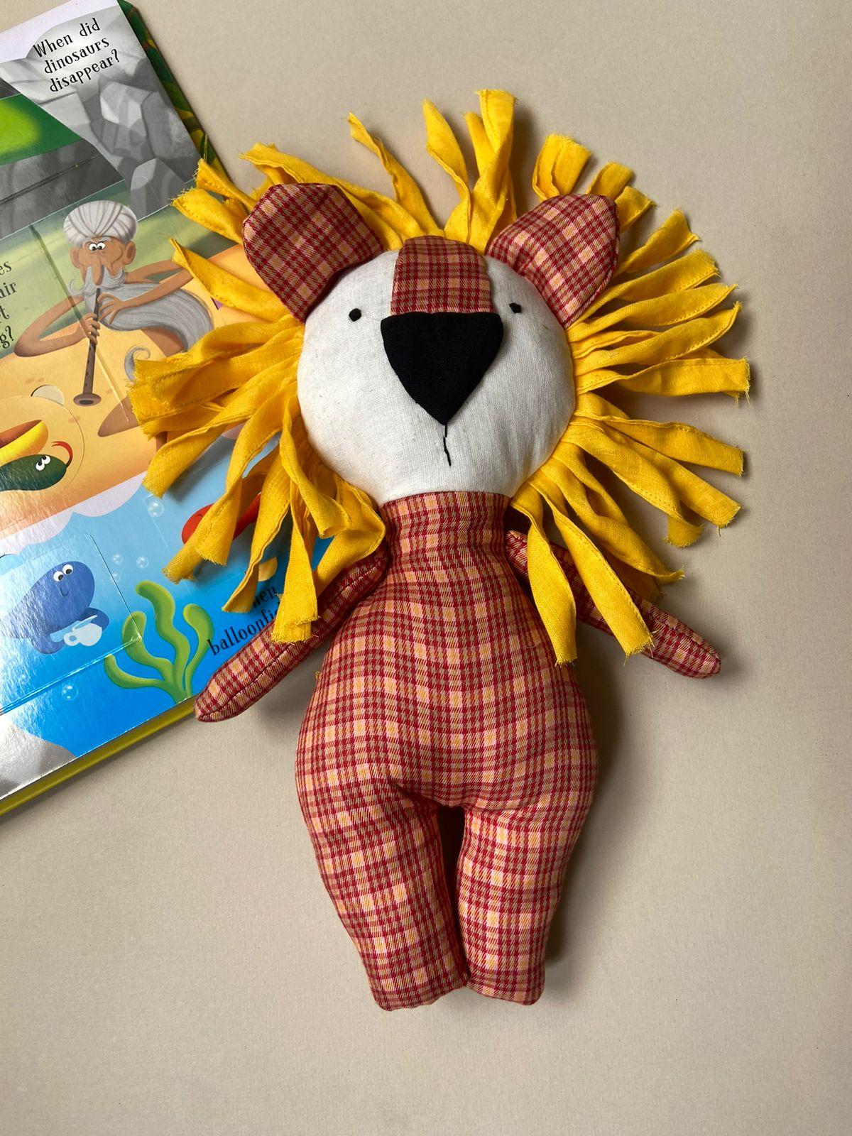 A leonine toy by Oh Scrap! Madras.