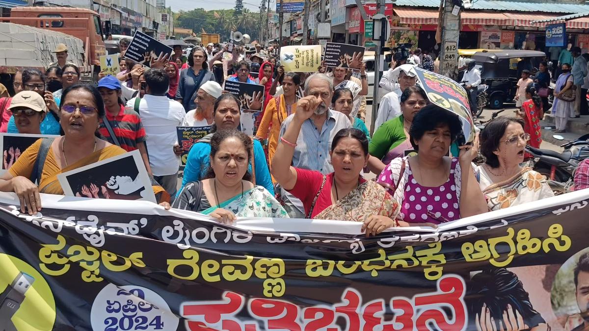 Progressive organisations demand arrest of H.D. Revanna, Prajwal Revanna