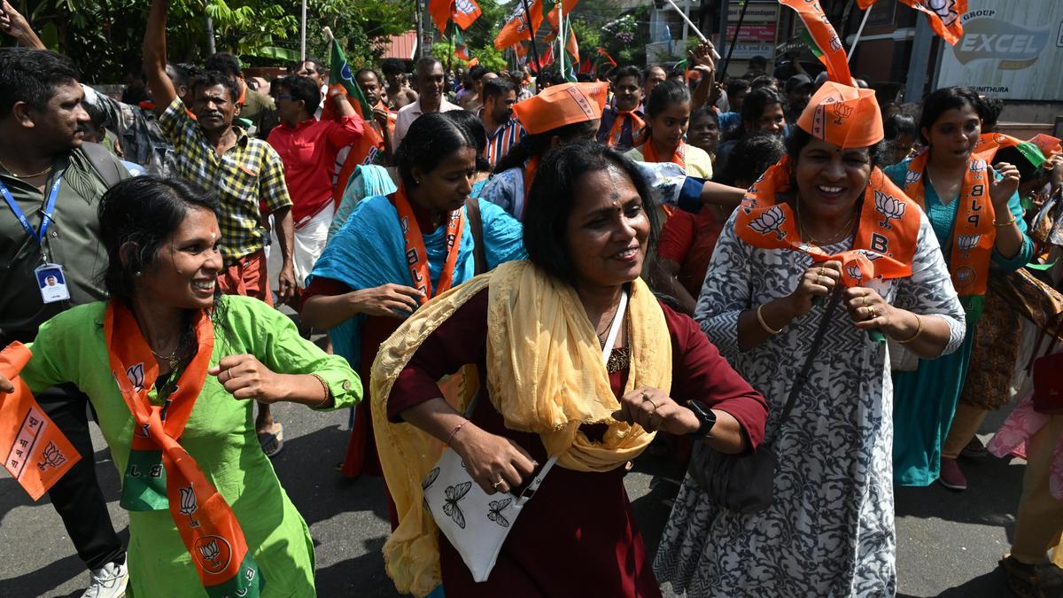 UDF sweeps 10 municipalities in Ernakulam