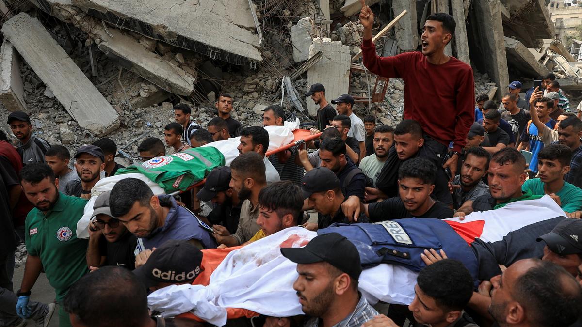 Israel-Gaza war highlights: Israeli strikes kill journalists and aid-seekers as Australia backs Palestinian statehood