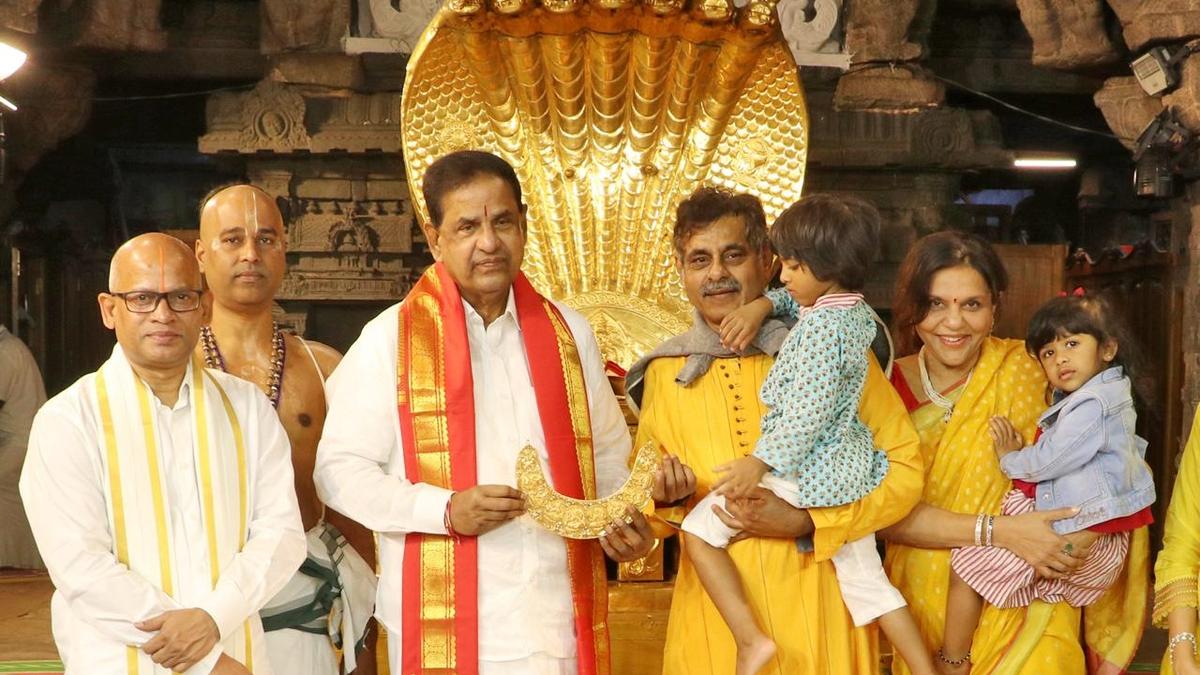 Telangana MP donates ₹60-lakh golden necklace to Tirumala temple