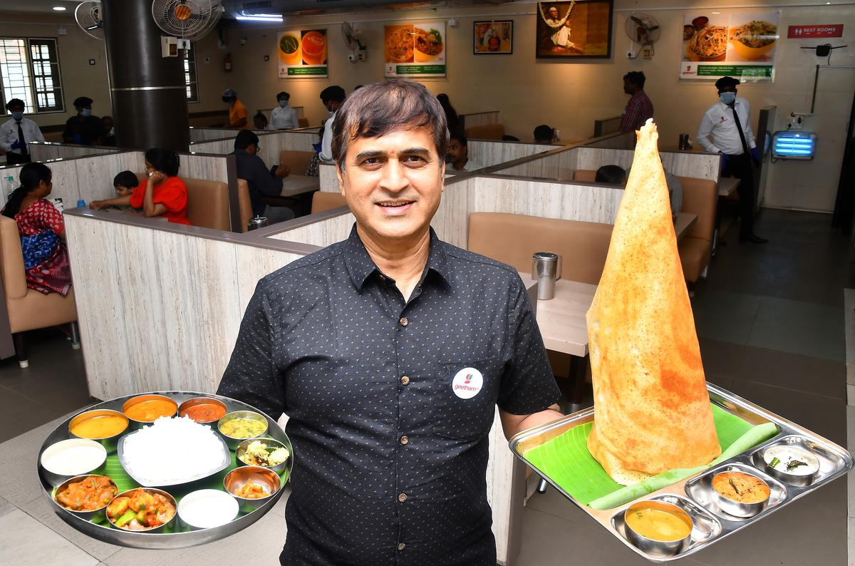 Sangeetha veg clearance restaurant