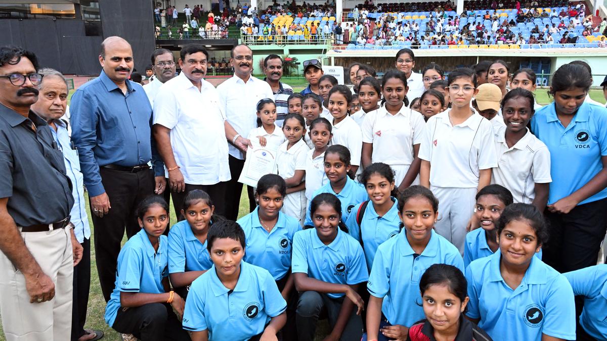 The Hindu FIC-AM/NS cricket coaching camp concludes at VDCA Stadium