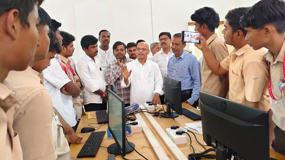 Communication skills can help students land jobs, says Minister