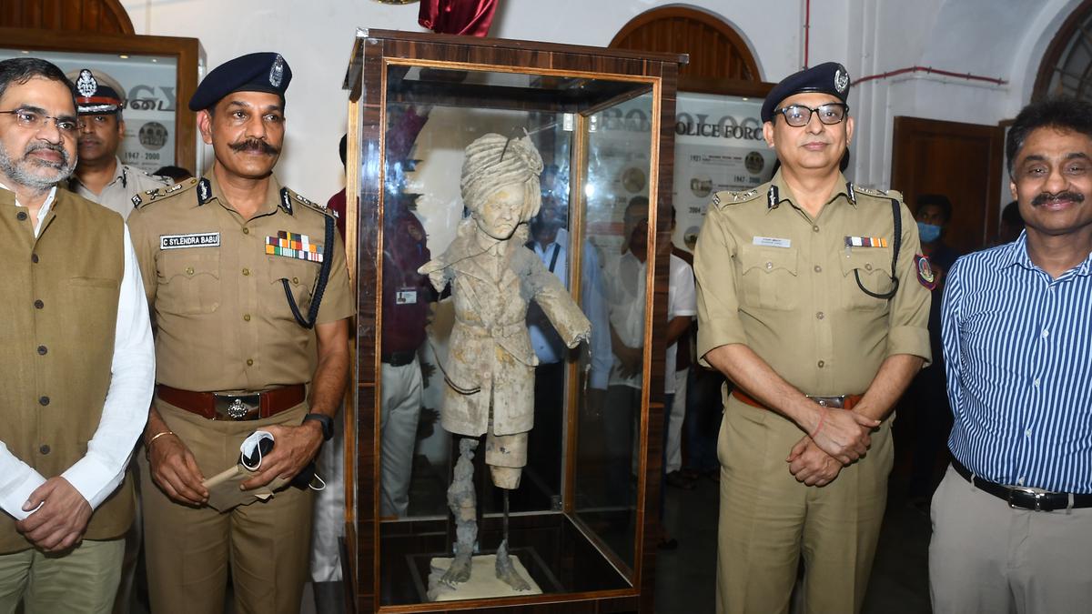 Rare stucco figurine of guardsman unveiled at police museum