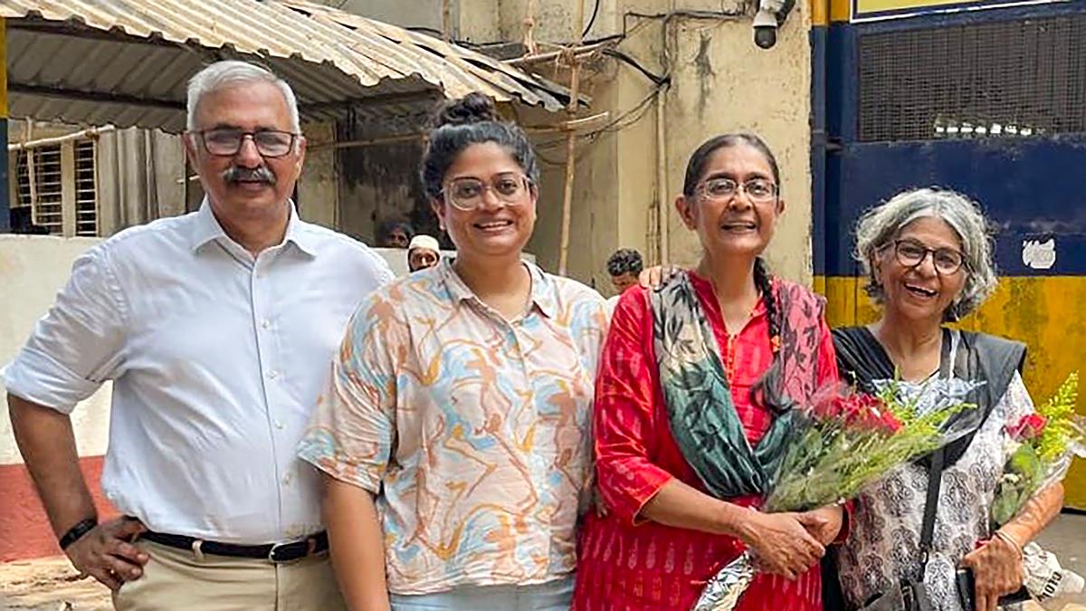Former Nagpur University professor Shoma Sen walks out of prison