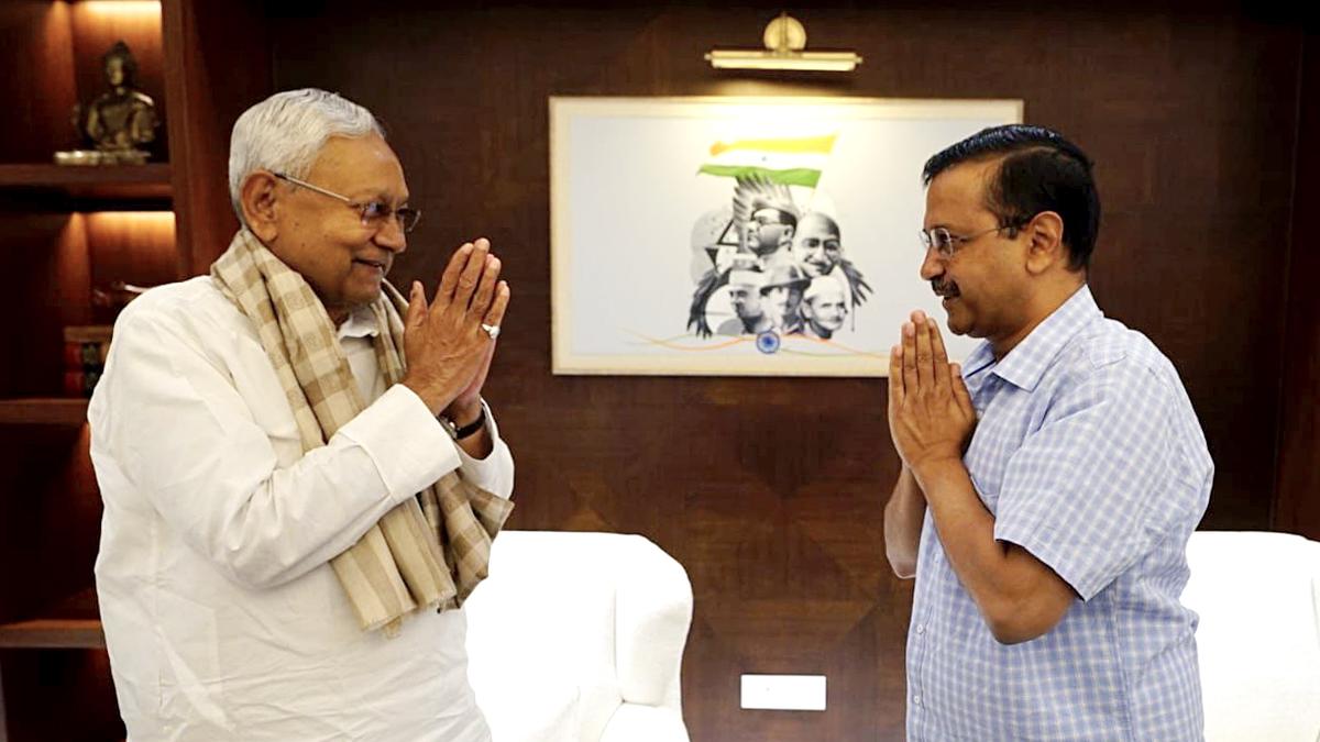 Nitish backs Kejriwal over CBI summons in excise policy case, slams Centre