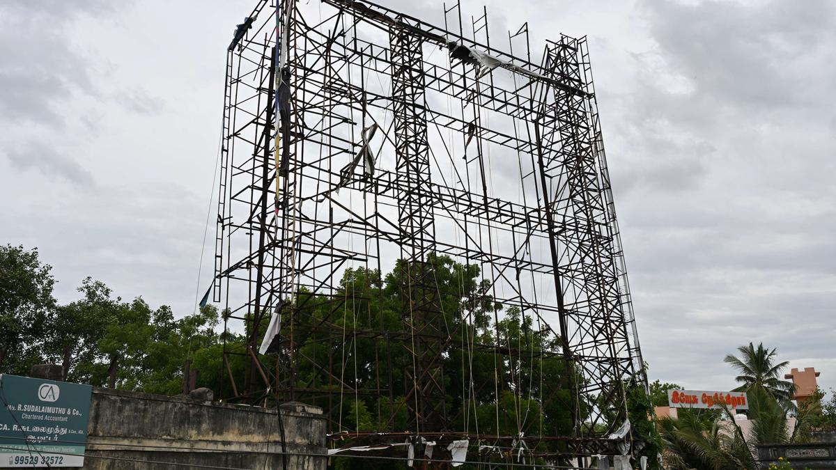 Tirunelveli Corporation to take tough action against unauthorised hoardings