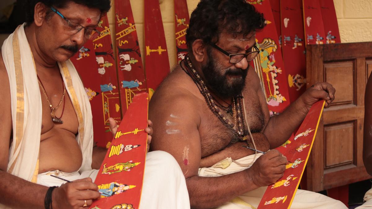 Vilayilveedu family makes Onavillu for Sree Padmanabha Swamy temple in Thiruvananthapuram