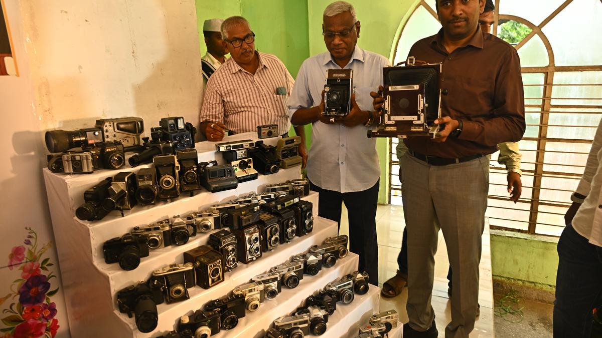 ‘Photojournalists play key role in providing information to public through pictures’