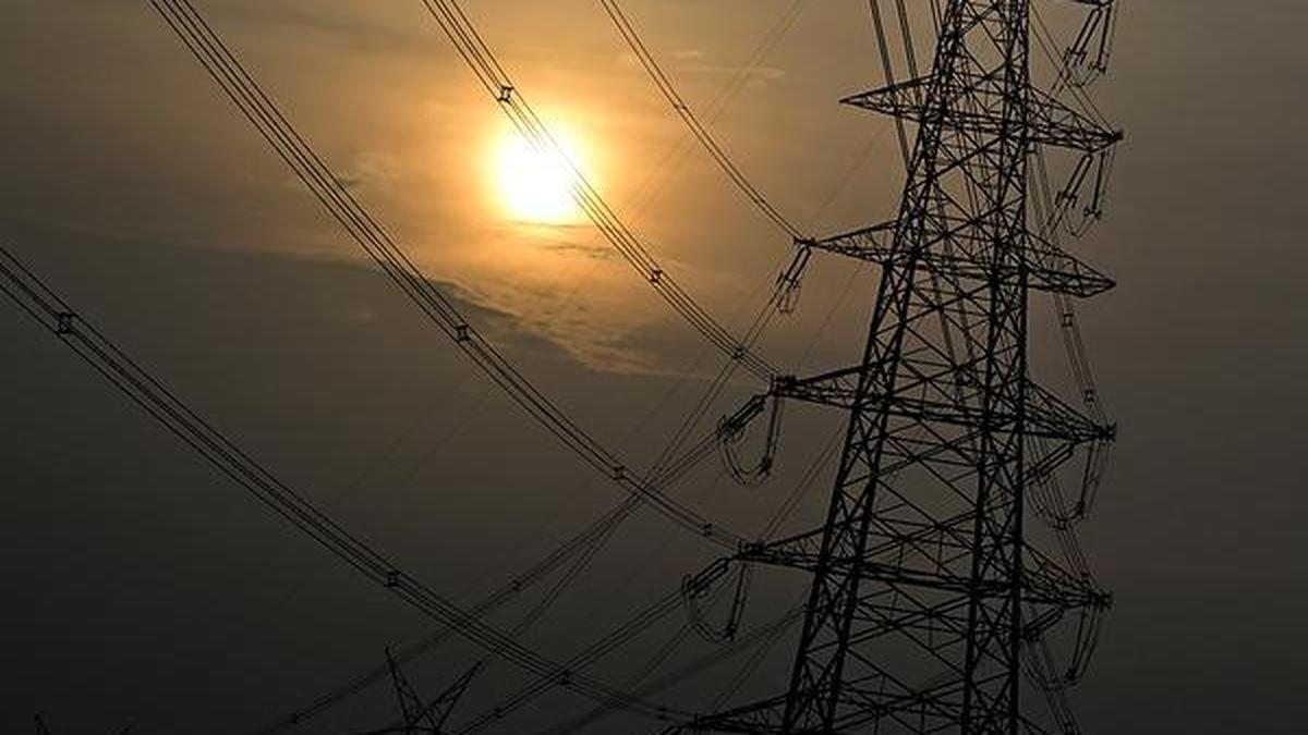 FKCCI opposes power tariff hike as ESCOMs in Karnataka seek truing-up of revenue gap