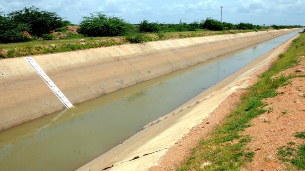 Two students washed away in Tungabhadra canal in Karnataka