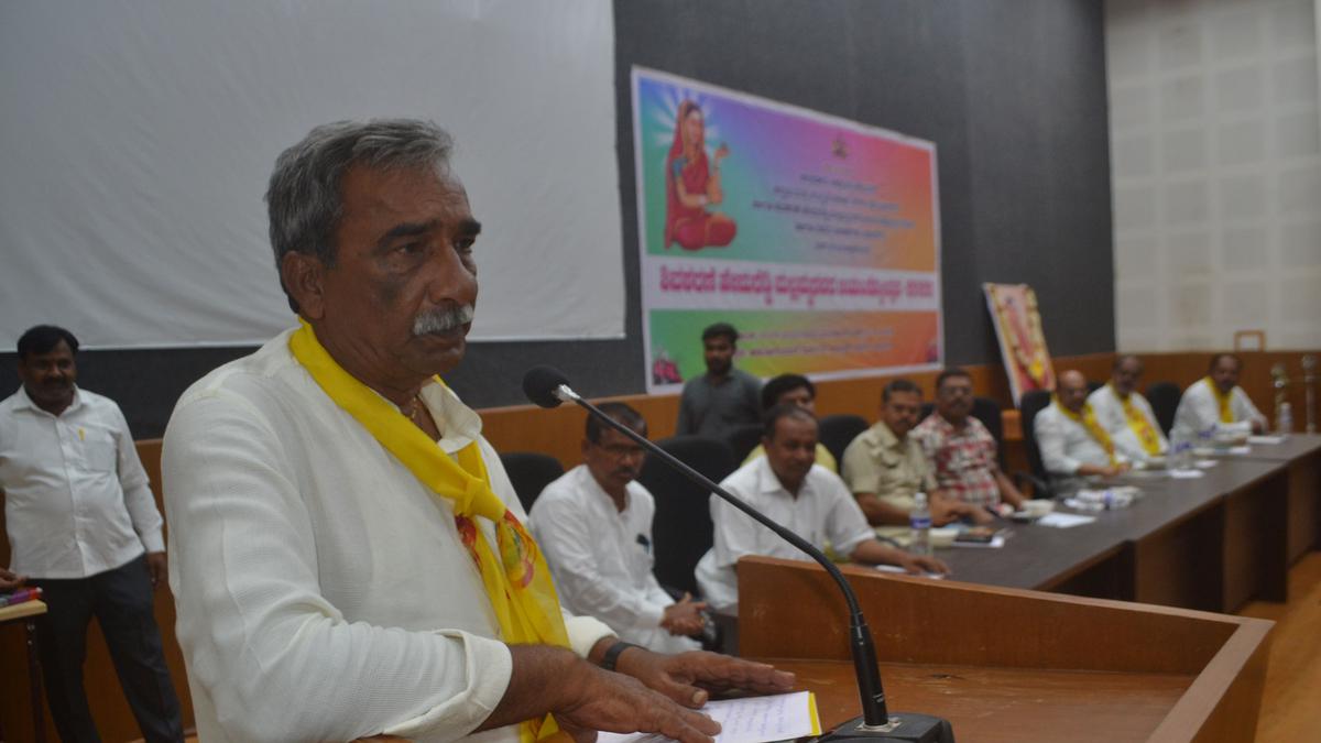 MLA lays foundation stone for 50-bed ICU at Yadgir Institute of Medical Sciences