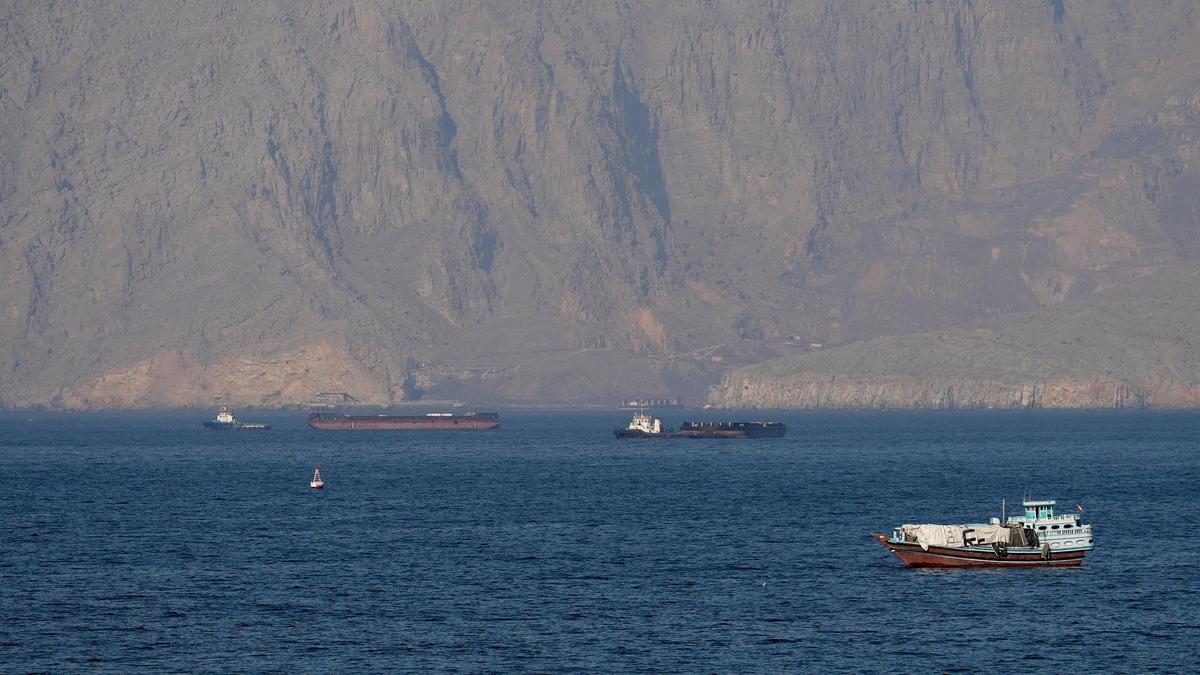 Tanker hit by 'unknown projectiles' off UAE coast: U.K. maritime agency