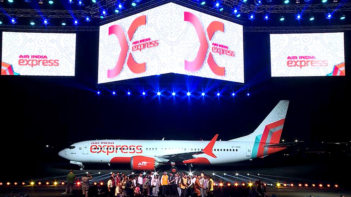 Air India Express. Airline code, web site, phone, reviews and opinions.