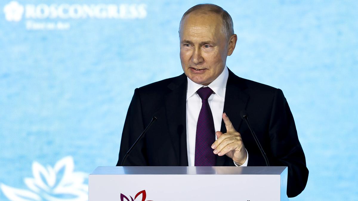 Putin: Sending Soviet tanks into Hungary, Czechoslovakia was a mistake