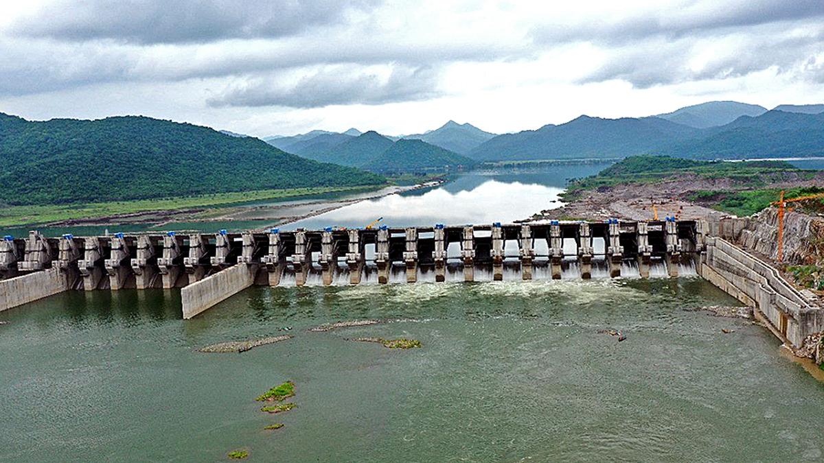 Andhra Pradesh: Ministry of Jal Shakti agrees to provide ad hoc assistance of ₹17,144 crore for taking up Polavaram project works