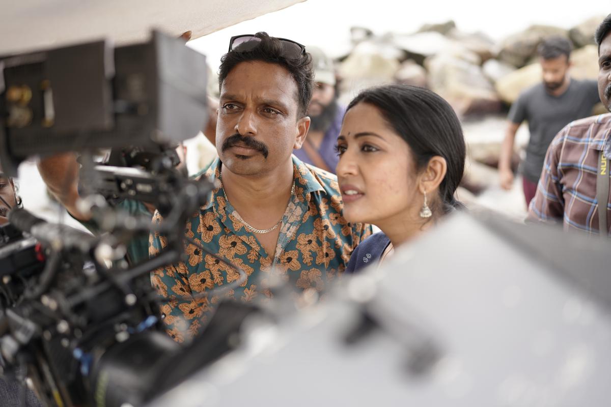 Aniesh Upaasana with Navya Nair on the location of Janaki Jaane