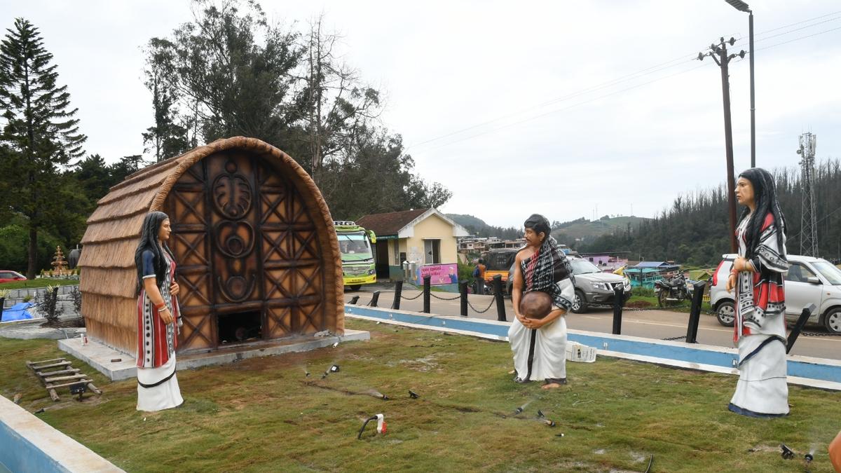 Statues depicting life of indigenous Todas, native wildlife lend colour to Udhagamandalam town