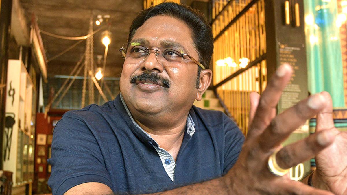 Dhinakaran asks T.N. government to roll back increase in vehicle tax