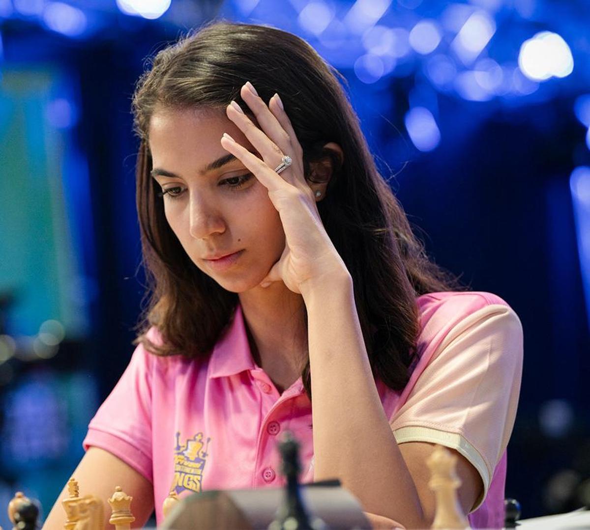 অভিনব অভিজ্ঞতা: সারা জিসিএলকে 'আকর্ষণীয়' বলে মনে করেন। 'টিম কম্পোজিশন, পুরুষ এবং মহিলাদের সাথে জুনিয়রদের থাকা এবং সময় নিয়ন্ত্রণ এটিকে দেখতে আরও মজাদার করে তোলে,' সে বলে৷ অভিনব অভিজ্ঞতা: সারা জিসিএলকে 'আকর্ষণীয়' বলে মনে করেন। 'টিম কম্পোজিশন, পুরুষ এবং মহিলাদের সাথে জুনিয়রদের থাকা এবং সময় নিয়ন্ত্রণ এটিকে দেখতে আরও মজাদার করে তোলে,' সে বলে৷