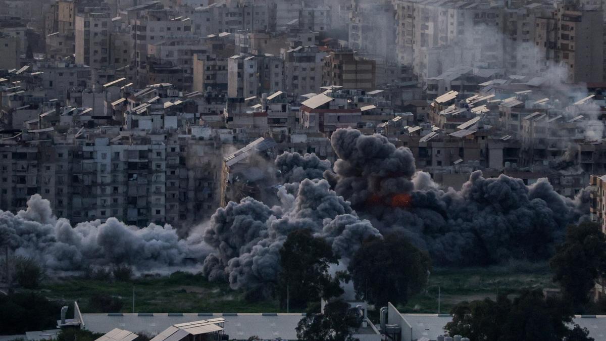 Israel-Iran war LIVE: Russia reportedly providing Iran with info to strike U.S. military; Israel continues to bomb Lebanon