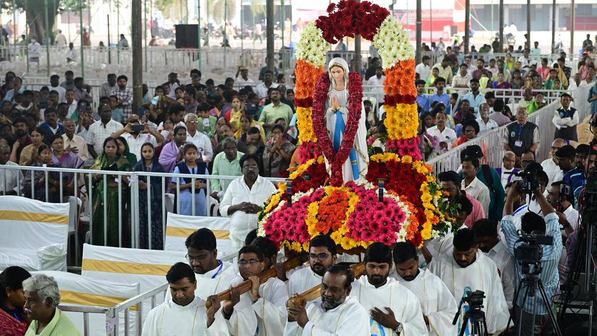 Gunadala Lourdu Matha 102nd Utsavam begins on a grand note
